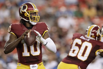 Robert Griffin estuvo cuatro temporadas con Washington. No jugó en el 2015. Washington corta a Robert Griffin III