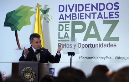 Proceso.Realizan entrevista a Juan Manuel Santos.