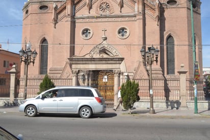 Catedral. El nuevo obispo oficiará su primera eucaristía en la catedral de Santa María de Guadalupe. (ARCHIVO)