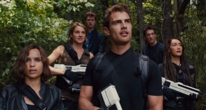 Divergente la Serie: Leal