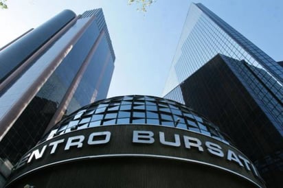 Bursátil. La Bolsa Mexicana terminó con una ganancia de 0.74 por ciento en una jornada volátil.