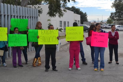 Tiempo. Las personas que emprendieron un trámite de revocación para recuperar su auto de procedencia extranjera, están en espera. (ARCHIVO)