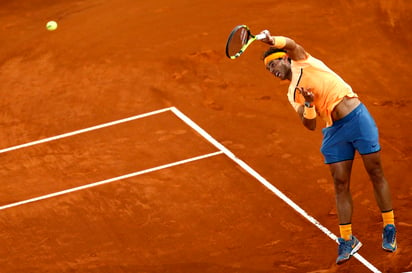 Nadal continúa su camino para ganar su tercer título del año.