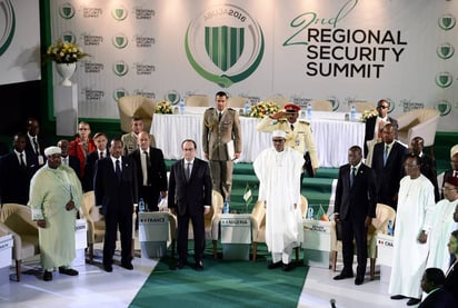 Reunión. François Hollande participó en el encuentro.