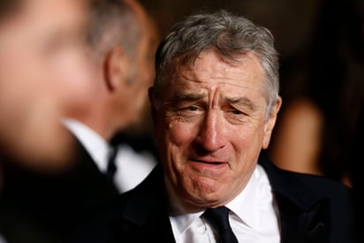 De Niro, de 72 años, podría haber dejado el boxeo hace mucho tiempo, pero regresó a él en el comedia de 2013 'Grudge Match'. Él y Sylvester Stallone interpretaron a viejos rivales que son obligados a volver a pelear. (ARCHIVO)