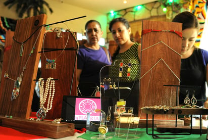 Logro. Diseñadores de joyería de plata de La Laguna incursionan en Taxco, Guerrero, reconocido por su joyería a nivel nacional.