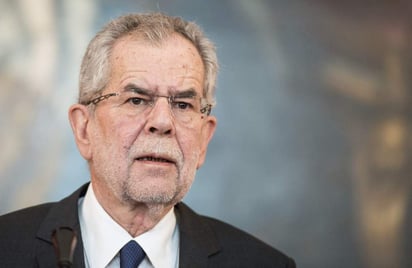 Van der Bellen obtuvo 50.3 % de los votos, comparado con 49.7% de Hofer, del Partido Libertad. (ARCHIVO)