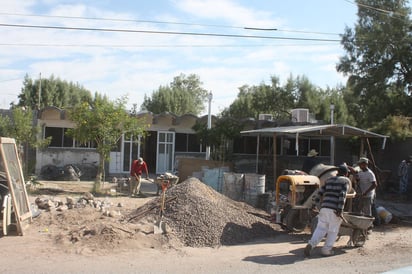 Trabajos. Se mejoran las instalaciones del velatorio del DIF, con los recursos recaudados de la Feria. (MARY VÁZQUEZ)