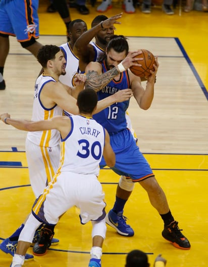 
Por segundo año consecutivo, Golden State y Cleveland disputarán el campeonato de la NBA.