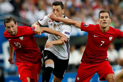 Alemania y Polonia desaprovecharon la oportunidad de hilar victorias tras empatar en el Estadio de Francia. Alemania Vs. Polonia, el primer 0-0