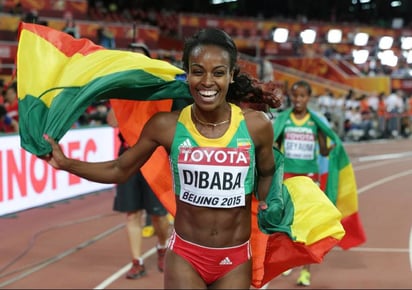 Genzebe Dibaba, favorita para ganar los 1500 metros en Río. (Archivo)