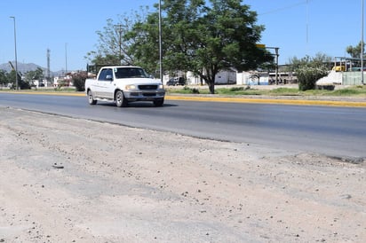 Faltó. Sólo repavimentaron afuera de la Expoferia un día antes de que iniciaran las actividades; el resto sigue intransitable. (EL SIGLO DE TORREÓN)