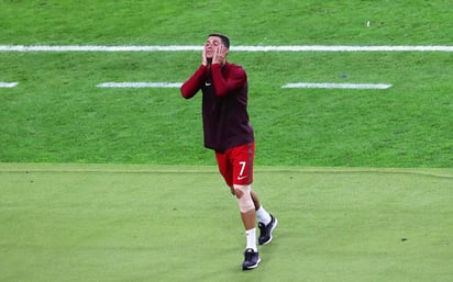 Cristiano Ronaldo se lesionó la rodilla en la final de la Eurocopa ante Francia. 