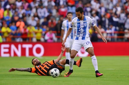 Pachuca sigue como líder de la clasificación del Apertura 2016 con un inicio perfecto de nueve puntos obtenidos en tres victorias; Necaxa sufrió su primer derrota tras empatar en las dos primeras jornadas.  (JAM MEDIA)