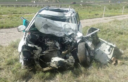 Accidente. Se registró en la carretera libre Gómez Palacio-Durango a la altura de Torrecillas municipio de Cuencamé.