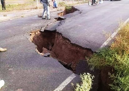 Fue alrededor de las 6 de la mañana elementos de Fuerza Coahuila, Seguridad Pública, Protección Civil y Obras Públicas del municipio se concentraron en el lugar. (EL SIGLO DE TORREÓN)