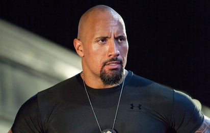 El actor Dwayne Johnson se embolsó 64.5 millones de dólares en los últimos 12 meses. (ARCHIVO)