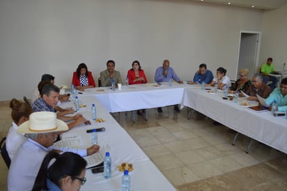 Cabildo. Hubo puntos de vista encontrados y desacuerdos entre los integrantes del Cabildo en esta segunda sesión. (EL SIGLO DE TORREÓN)