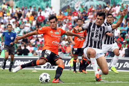 'Chuletita' Orozco marcó la primera anotación de Jaguares. (JAM MEDIA)