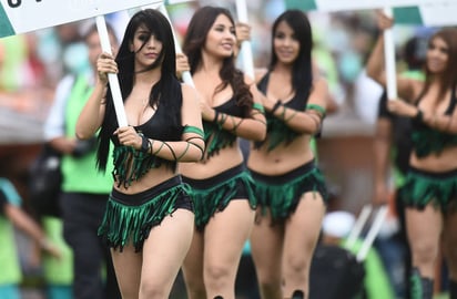 Las Guerreritas siempre están presentes en la cancha del estadio Corona para animar a Santos en sus juegos de local. 