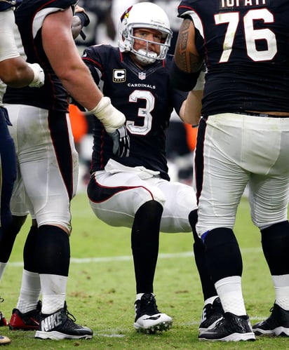 Carson Palmer está bajo el protocolo de conmociones. Carson Palmer está en duda para mañana