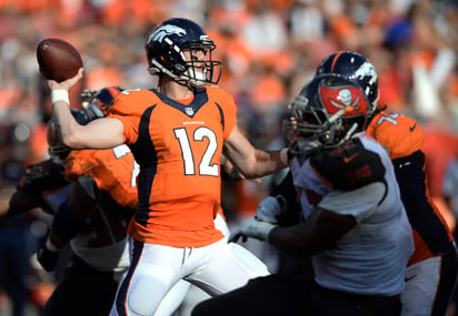 Paxton Lynch tuvo un buen partido en el duelo del domingo ante Bucaneros de Tampa Bay. (AP)