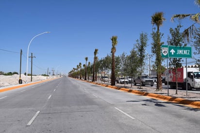 En carretera. Localizan cadáver de hombre en avanzado estado de descomposición sobre la carretera Gómez Palacio - Jiménez. (ARCHIVO)