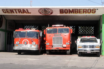 El equipo integrado por alrededor de 30 elementos en activo, se dividirá en dos grupos, de 16 y 14 bomberos, los cuales desarrollarán diversas maniobras y prácticas que realizan en sus labores de rescate. (ARCHIVO)