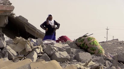 Las aldeas afuera de Mosul tienen las cicatrices de los intensos combates que se han reportado entre las milicias y las tropas del ejército iraquí, apoyados por las fuerzas kurdas, en las últimas semanas. (ARCHIVO)