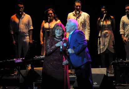 Durante casi dos horas estos íconos de la música, el cine y la televisión ofrecieron dos funciones en el Centro Cultural Teatro 1. (ARCHIVO)