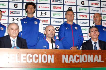 Con la intención de recuperar el protagonismo perdido en los últimos torneos, Cruz Azul presentó a Paco Jémez. Jémez no promete títulos con Cruz Azul