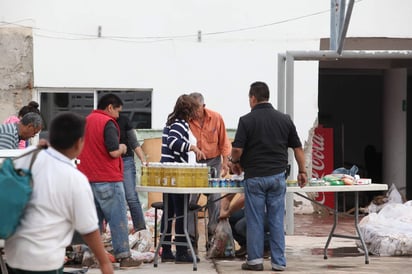 Personal de Protección Civil realizó operativos encaminados a invitar a las familias y personas vulnerables a que se trasladen a los albergues.