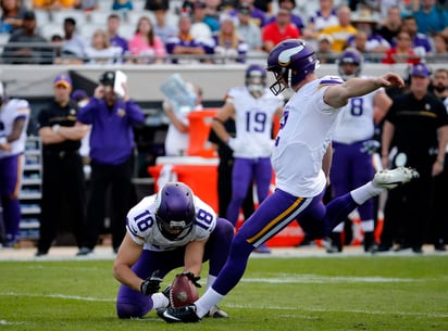  Kai Forbath convirtió cuatro goles de campo en la victoria de los Vikings. (AP)