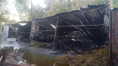  El velador manifestó haber visto a un sujeto que provocó el incendio y escapó corriendo. (EL SIGLO DE TORREÓN)