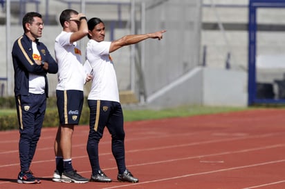 El trabajo es apoyarse en jóvenes que sientan la playera auriazul, quienes deberán aprovechar cada una de sus oportunidades en el campo para responder a las expectativas.
