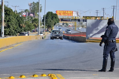 Abierto. Ayer fue abierto a la circulación el crucero a nivel en el puente superior Periférico-Villa Florida. Habrá vigilancia. (Fernando Compeán)