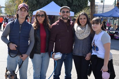 Erick, Samantha, Daniel, Susy y Andrea.