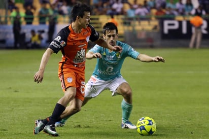 Hirving Lozano tuvo un gran partido ante León, donde anotó tres tantos. (Jam Media)