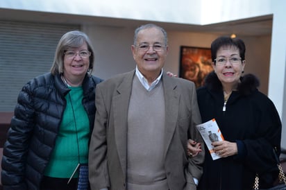 Angélica, Ismael y María Eugenia