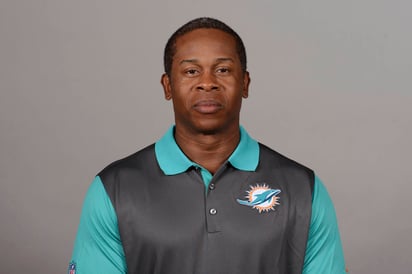 Vance Joseph fue coordinador defensivo de Miami esta campaña. (AP)