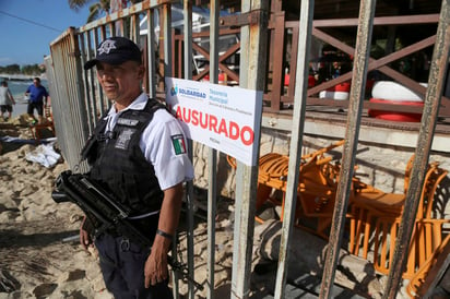 La representación diplomática de ese país en México lamentó el ataque ocurrido en Playa del Carmen y confirmó que hay otras dos personas de origen canadiense que están heridas.
