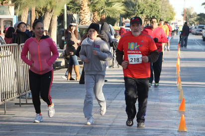 Deportistas se alistan para participar en las primeras competencias del año. 