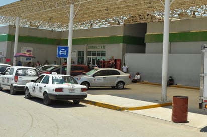 Lesionados. Al Hospital General de Lerdo fueron trasladados algunos de los lesionados.