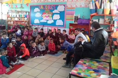 Actividades. Diferentes cursos y actividades se desarrollan en las bibliotecas públicas de Lerdo con niños y adultos.