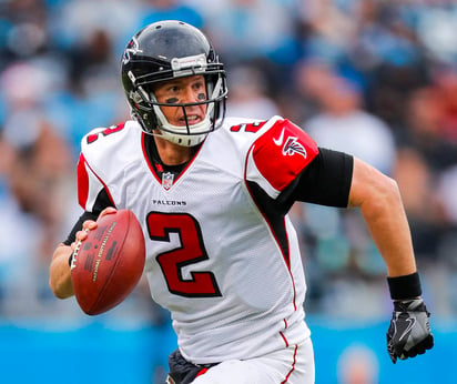 Matt Ryan ganó también el premio al Ofensivo del Año. (Archivo)