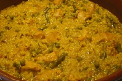 Arroz a la cazuela con pollo