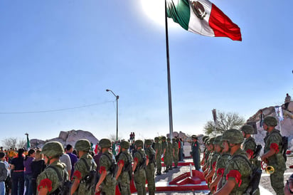 Vista. Durante la ceremonia se contó con una visión panorámica de la ciudad. Curso. (EL SIGLO DE TORREÓN)