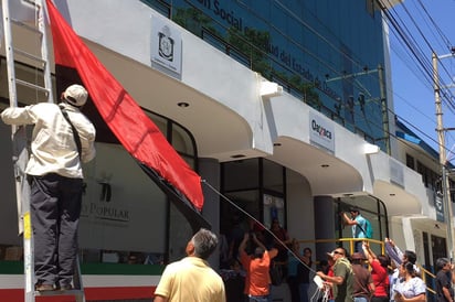 Acción. 30 integrantes del gremio decretaron la huelga.