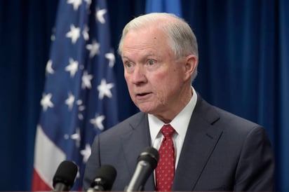 Cambio. Jeff Sessions pidió la renuncia a los fiscales nombrados por el expresidente Obama. (AP)