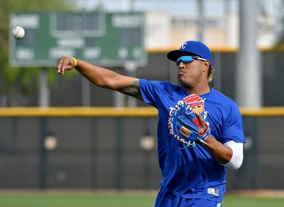 El cátcher venezolano Salvador Pérez ya reportó con los Reales de Kansas City luego de perderse por lesión el Clásico Mundial. (AP)